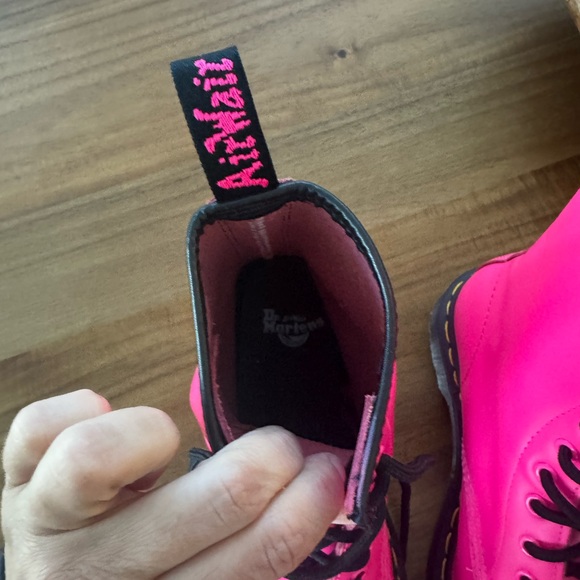 Rare! Hot Pink Dr Doc Martens Size 7 - Picture 6 of 10